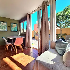 Casa Zalla 110m2, 200m2 Garden, Pool, 1gb Wi-fi, Private Parking Corralejo